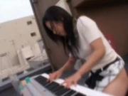 「ローターオナニーしながらクラッシックピアノ演奏してイク！」のキャプチャー画像