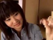 「ウブな普通の女子学生が大人2人に弄ばれる」のキャプチャー画像