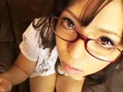 「学校中の男子のザーメンを顔射されつづける淫乱女教師」のキャプチャー画像