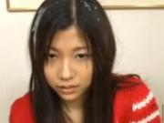 「普通にカワイイ素人娘に精子をぶっかけまくる！しかも無修正」のキャプチャー画像