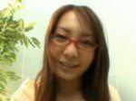 「松岡理穂、ヲタク系メガネ美女が無修正セックスでマンコがびちょびちょに！」のキャプチャー画像